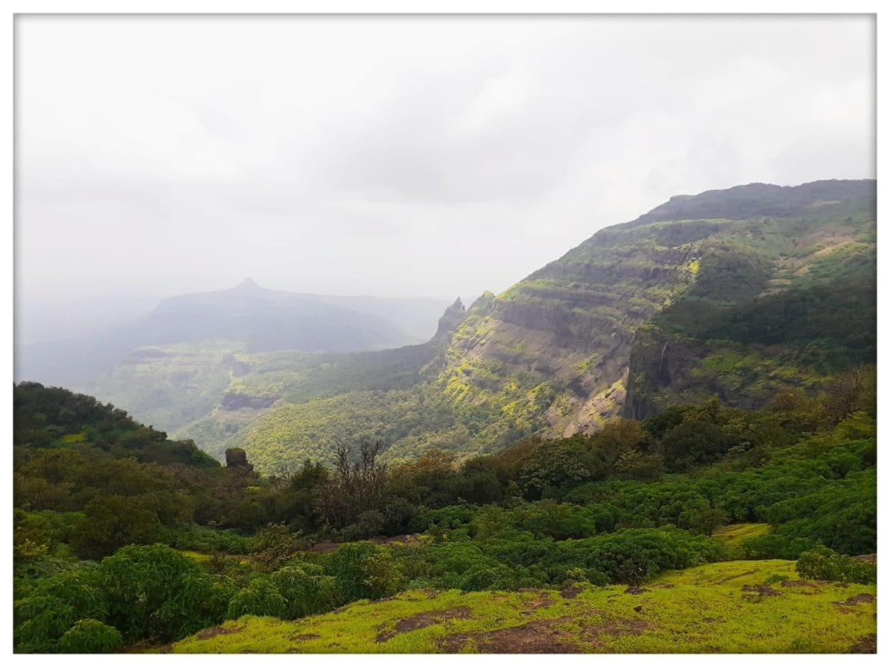 Eshi Resorts And Restaurant - Bhimashankars Jungle Luxury Resort Taleghar Exterior foto